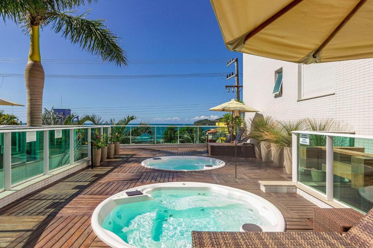 Boulevard 224D - Excelente Apartamento Em Condominio De Luxo No Centro De Bombinhas - Piscina - Jacuzzi - Academia - Portaria 24H. Ngoại thất bức ảnh