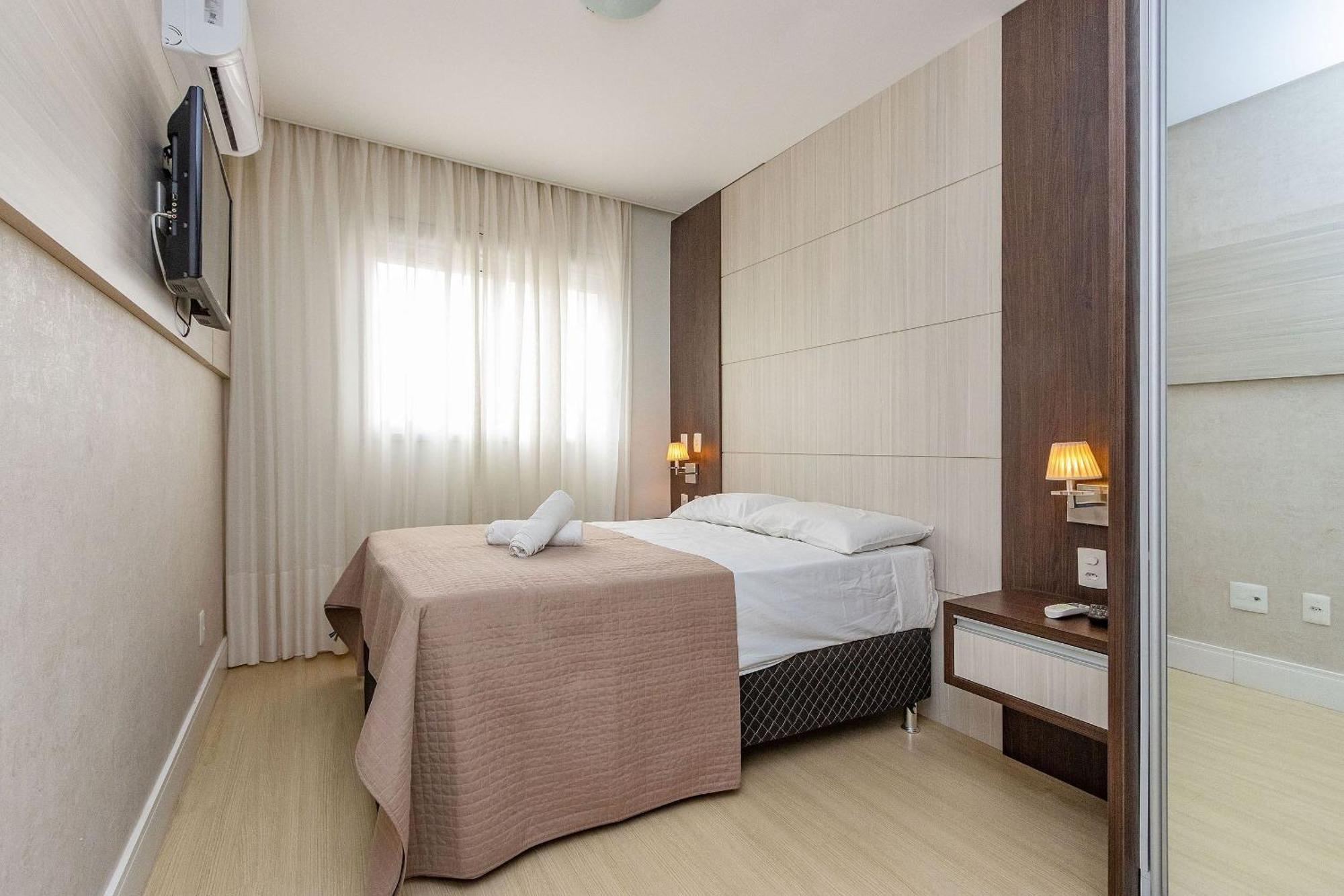 Boulevard 224D - Excelente Apartamento Em Condominio De Luxo No Centro De Bombinhas - Piscina - Jacuzzi - Academia - Portaria 24H. Ngoại thất bức ảnh