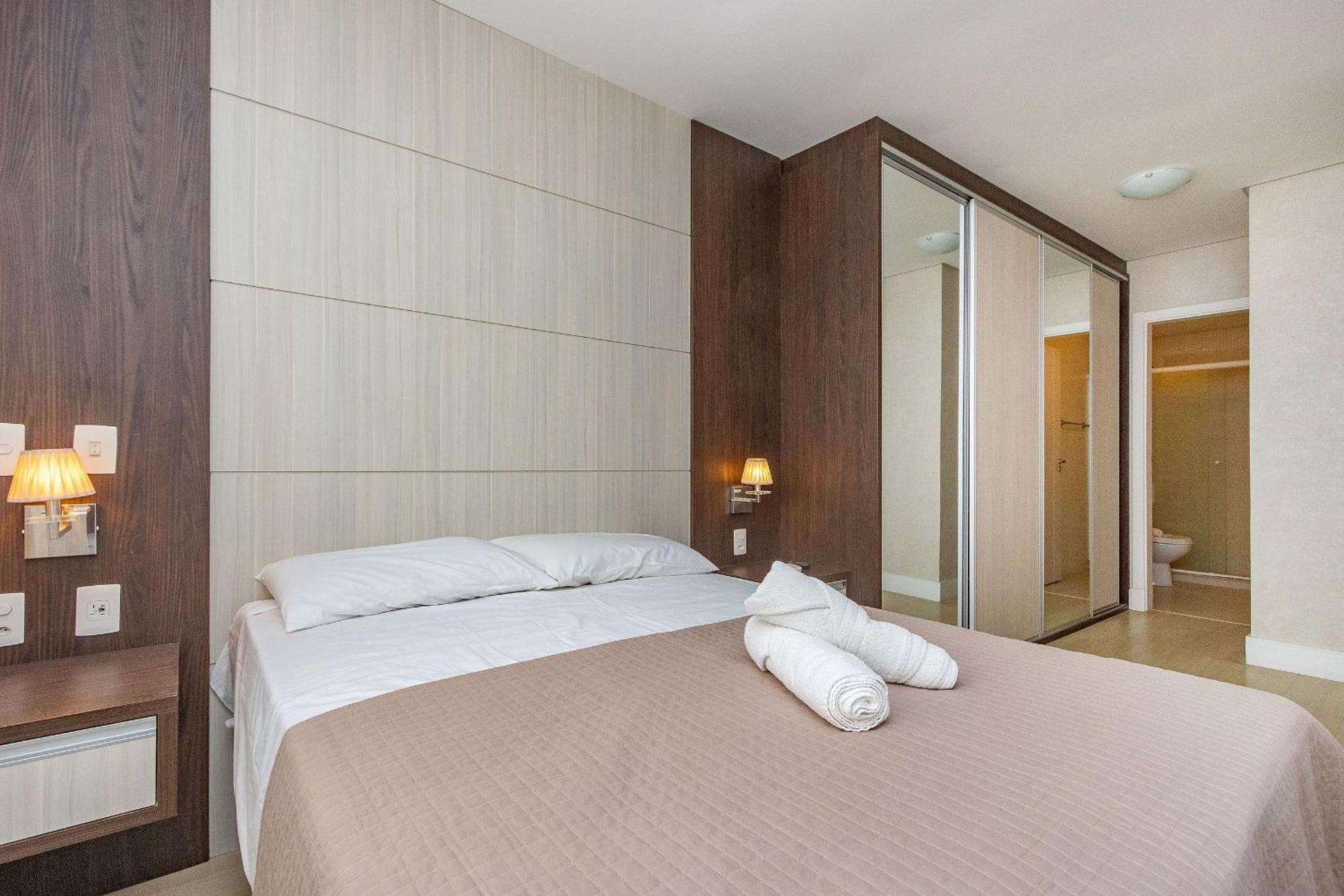 Boulevard 224D - Excelente Apartamento Em Condominio De Luxo No Centro De Bombinhas - Piscina - Jacuzzi - Academia - Portaria 24H. Ngoại thất bức ảnh